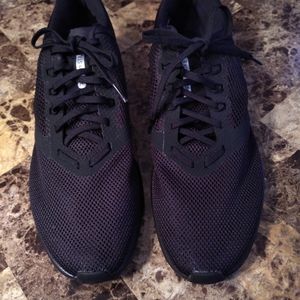 NWOT Men's Nike Zoom Strike Sneakers